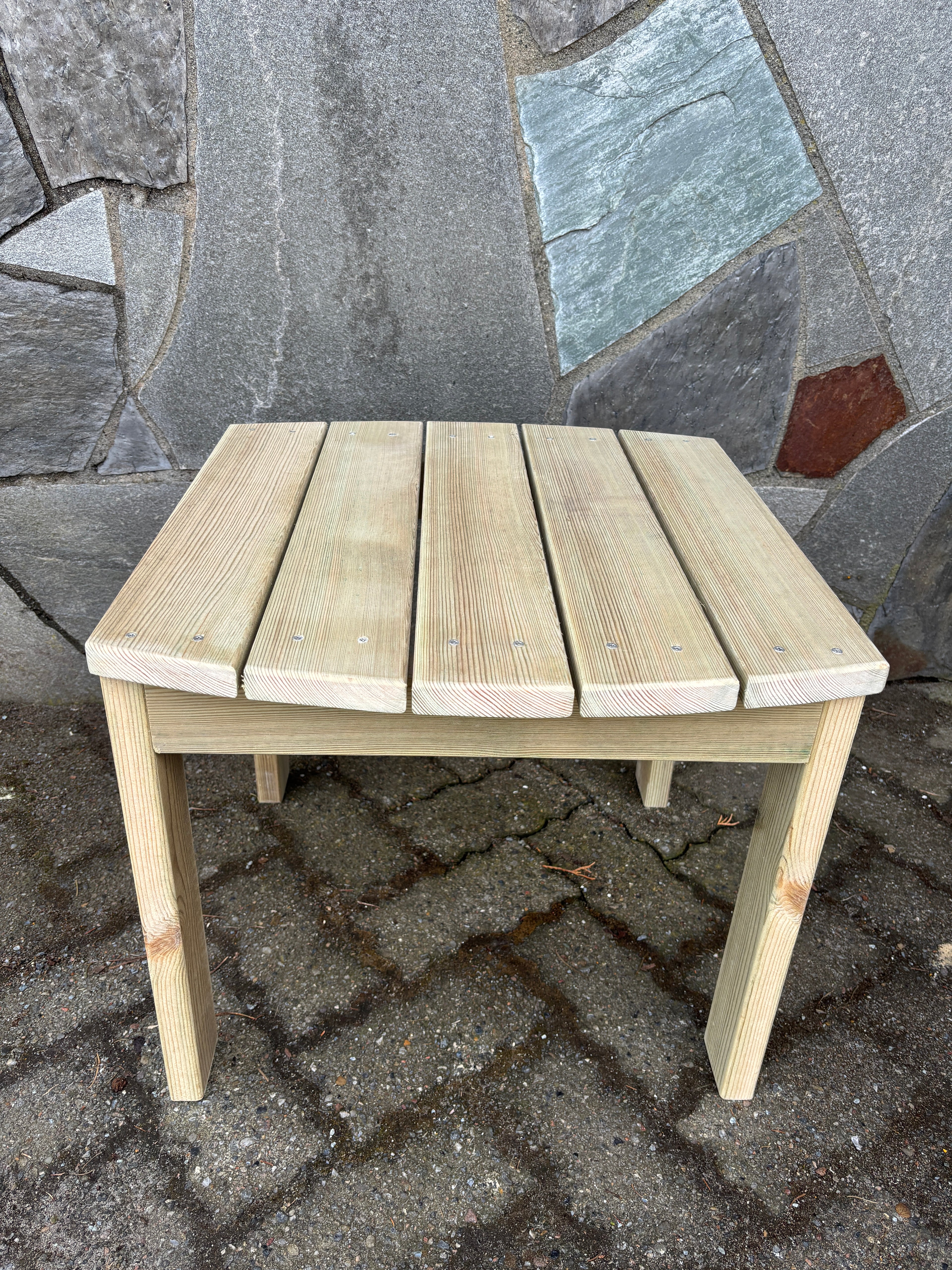 Adirondack Bord